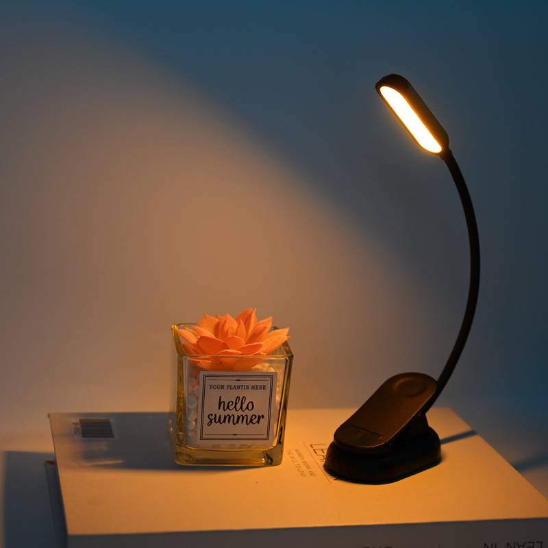 1W 80lm Healthy No Blue Light Amber Reading Light - Image 2